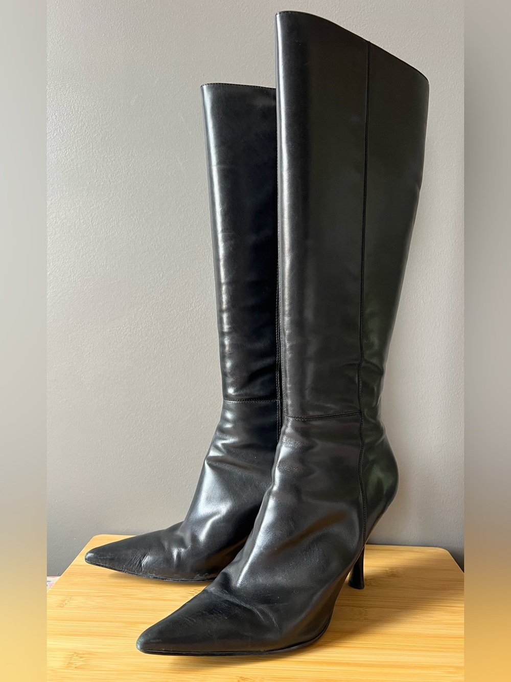 Nine West Black Knee-High Zip Up Pointed-Toe Leather Boots 4” Heel